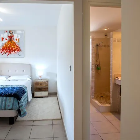 No Stress Vue Mer 3 Chambres Tout Confort * Propriano (Corsica)